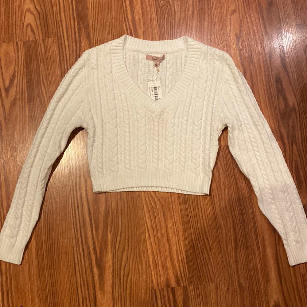 Cropped v neck sweater